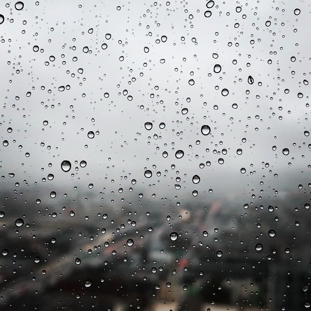 rain on a window pane